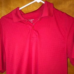 Men’s golf shirt.